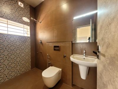 Bathroom Image of 1900 Sq.ft 3 BHK Independent House for sale in Thevakkal Kochi for Rs. 11500000