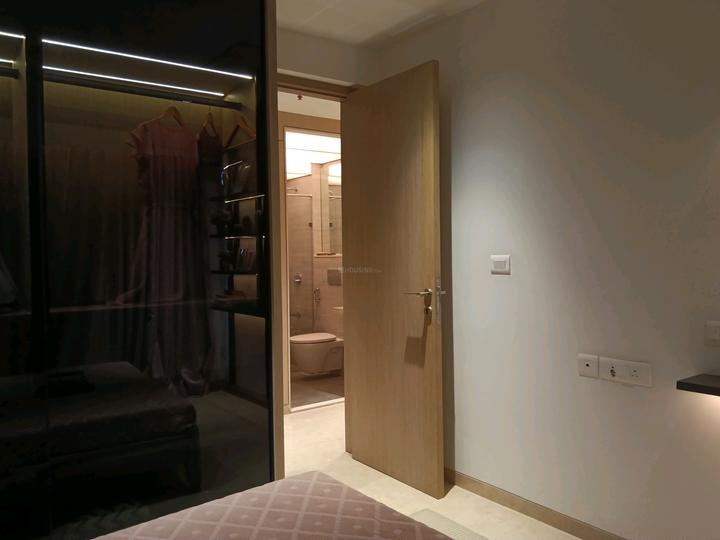 Sayba Arcadia Main Image 1