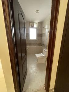 Image of 2200 Sq.ft 3.5 BHK Apartment / Flat for rent in Manesar, Gurgaon for Rs. 28000