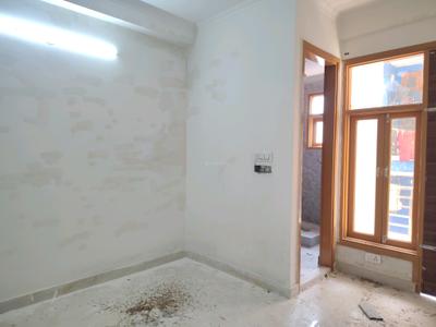 Bedroom Image of 650 Sq.ft 2 BHK Builder Floor for sale in Sangam Vihar New Delhi for Rs. 3500000
