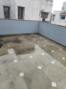 Balcony Image of 900 Sq.ft 2 BHK Independent House for rent in Sector 19 Noida for Rs. 30000