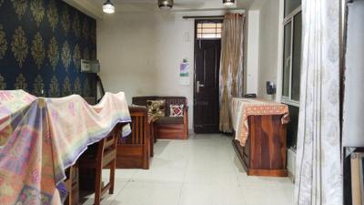 Living Room Image of 1050 Sq.ft 2 BHK Apartment / Flat for sale in Gaurs Gaur Global Village, Crossings Republik Ghaziabad for Rs. 7500000