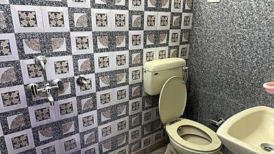 Bathroom Image of 445 Sq.ft 2 BHK Builder Floor for sale in Uttam Nagar New Delhi for Rs. 2200000