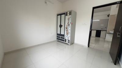 Bedroom Image of 1150 Sq.ft 2 BHK Apartment / Flat for rent in Sayajiganj Vadodara for Rs. 17500