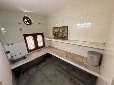 Kitchen Image of 2712 Sq.ft 5 BHK Independent House for sale in Pallavpuram Meerut for Rs. 30000000