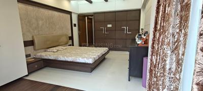 Bedroom Image of 802 Sq.ft 2 BHK Apartment / Flat for sale in Khar West Mumbai for Rs. 43000000