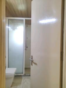 Common Bathroom Image of 1888 Sq.ft 3 BHK Apartment / Flat for sale in Sector 86 Faridabad for Rs. 13000000