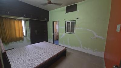 Bedroom Image of 1080 Sq.ft 2 BHK Builder Floor for rent in Kharadi Pune for Rs. 30000