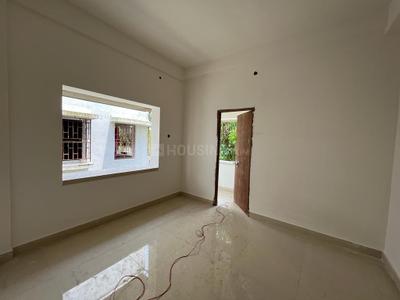 Bedroom Image of 600 Sq.ft 2 BHK Apartment / Flat for sale in Kamalgazi Kolkata for Rs. 2000000