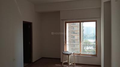 Bedroom Image of 3220 Sq.ft 4 BHK Apartment / Flat for rent in Adani Water Lily, Shantigram Ahmedabad for Rs. 85000