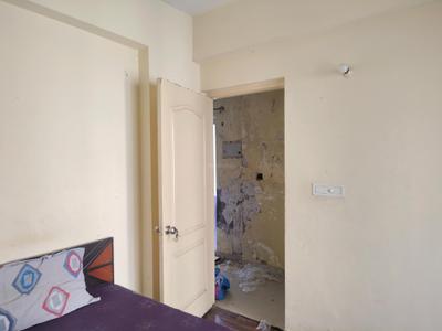 Bedroom Image of 824 Sq.ft 2 BHK Apartment / Flat for sale in Paras Tierea, Sector 137 Noida for Rs. 7000000
