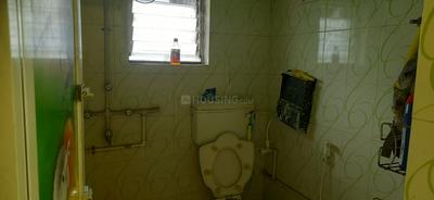 Bathroom Image of 1000 Sq.ft 3 BHK Independent House for sale in Lake Town Kolkata for Rs. 6000000