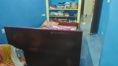 Bedroom Image of 850 Sq.ft 2 BHK Builder Floor for rent in Vellavedu Chennai for Rs. 10000