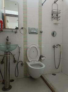 Image of 2200 Sq.ft 3 BHK Apartment / Flat for rent in DDA Sector Pocket B C, Vasant Kunj, New Delhi for Rs. 85000
