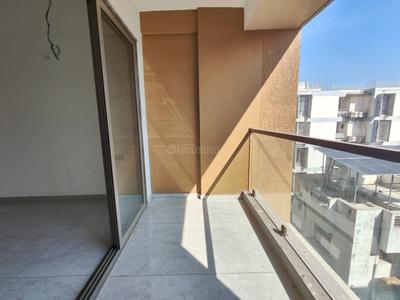 Balcony Image of 2400 Sq.ft 3 BHK Apartment / Flat for sale in Vastrapur Ahmedabad for Rs. 19200000
