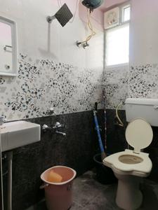 Common Bathroom Image of 900 Sq.ft 2 BHK Apartment / Flat for rent in R.K. Hegde Nagar Bengaluru for Rs. 28000