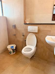 Bathroom Image of 1690 Sq.ft 3 BHK Apartment / Flat for rent in Galaxy Ellyzium Court, Vellayil Kozhikode for Rs. 45000