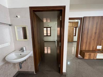 Image of 1300 Sq.ft 2 BHK Builder Floor for rent in Vijayanagar, Bengaluru for Rs. 35000