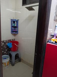 Bathroom Image of 832 Sq.ft 2 BHK Builder Floor for sale in Model Town New Delhi for Rs. 10000000