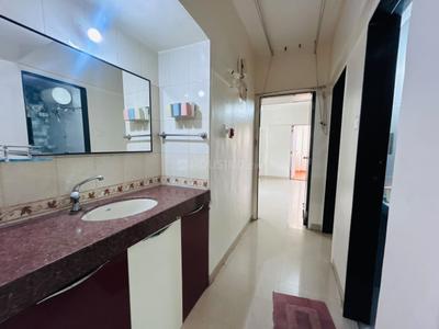 Image of 1350 Sq.ft 3 BHK Apartment / Flat for rent in Kothrud, Pune for Rs. 60000