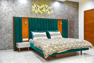 Bedroom Image of 3600 Sq.ft 5 BHK Independent House for sale in Thaltej Ahmedabad for Rs. 60000000