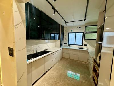 Kitchen Image of 3600 Sq.ft 4 BHK Builder Floor for rent in Ashok Vihar New Delhi for Rs. 150000