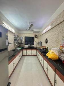 Kitchen Image of 905 Sq.ft 2 BHK Apartment / Flat for rent in Santacruz East Mumbai for Rs. 75000