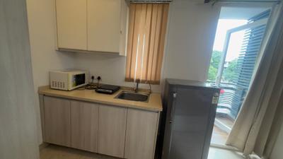 Kitchen Image of 700 Sq.ft 1 BHK Builder Floor for rent in Suncity Township, Sector 54 Gurgaon for Rs. 25000