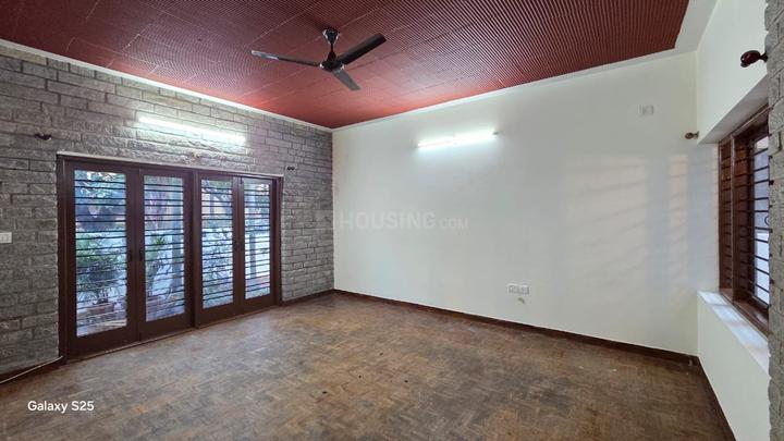 Independent duplex house Bedroom 1