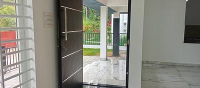 Balcony Image of 1500 Sq.ft 3 BHK Independent House for sale in Amalanagar Thrissur for Rs. 6250000