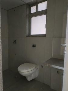 Common Bathroom Image of 725 Sq.ft 2 BHK Apartment / Flat for sale in Gurukrupa Marina Enclave Wings Q And R With Kindergarten Phase IV, Malad West Mumbai for Rs. 17500000
