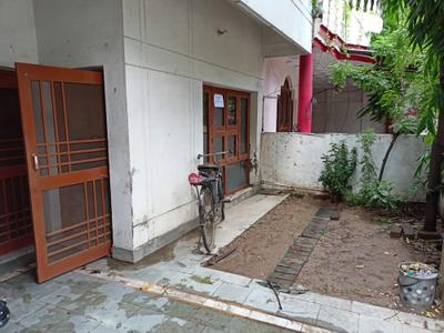 Balcony Image of 2000 Sq.ft 3 BHK Builder Floor for rent in Aliganj Lucknow for Rs. 16500