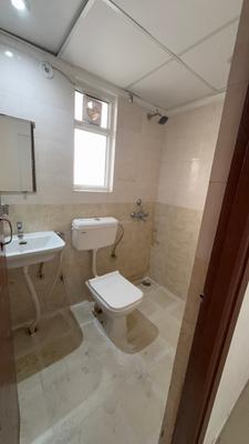 Image of 1350 Sq.ft 3 BHK Apartment / Flat for rent in ROF Amaltas, Sector 92, Gurgaon for Rs. 15500