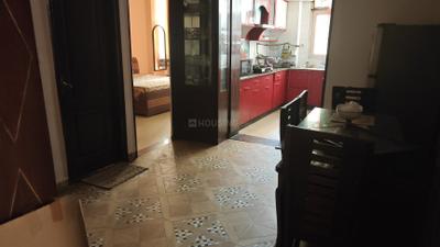 Living Room Image of 1460 Sq.ft 3 BHK Apartment / Flat for rent in Express Garden, Indirapuram Ghaziabad for Rs. 45000