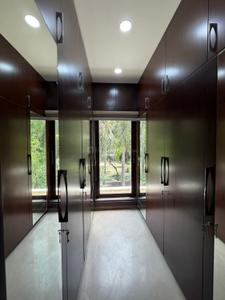 Kitchen Image of 4500 Sq.ft 7 BHK Independent House for rent in New Friends Colony New Delhi for Rs. 800000