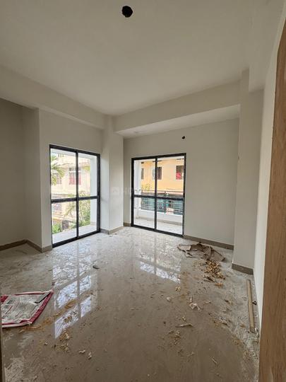 3 BHK FOR SALE NEAR GS ROAD Main Image 1