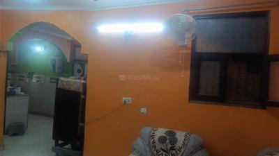 Living Room Image of 900 Sq.ft 3 BHK Builder Floor for sale in Dwarka Mor New Delhi for Rs. 4300000