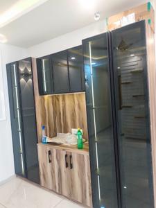 Kitchen Image of 2400 Sq.ft 4 BHK Apartment / Flat for rent in Rishita Manhattan, Gomti Nagar Lucknow for Rs. 52000