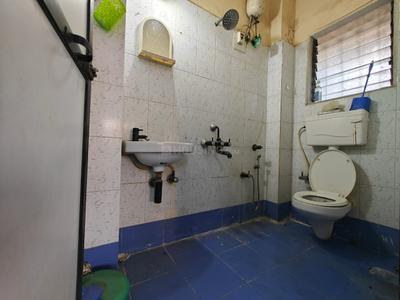 Bathroom Image of 1195 Sq.ft 2 BHK Apartment / Flat for sale in Goregaon West Mumbai for Rs. 22500000