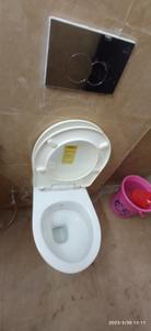 Bathroom Image of 1000 Sq.ft 4 BHK Duplex for sale in Anand Yadav The Hive, Gomti Nagar Lucknow for Rs. 11500000