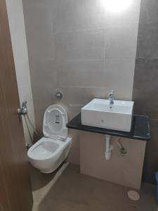Image of 1210 Sq.ft 3 BHK Apartment / Flat for rent in Kohinoor Sportsville, Maan, Pune for Rs. 33500
