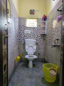 Common Bathroom Image of 1637 Sq.ft 4 BHK Apartment / Flat for sale in Dankuni Hooghly for Rs. 5000000