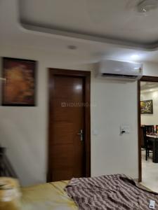 Bedroom Image of 1350 Sq.ft 3 BHK Builder Floor for sale in Paschim Vihar New Delhi for Rs. 24000000