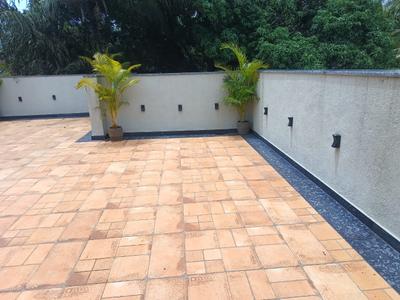 Balcony Image of 8650 Sq.ft 5 BHK Penthouse for sale in Bandra West Mumbai for Rs. 678000000