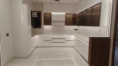 Kitchen Image of 2300 Sq.ft 4 BHK Builder Floor for sale in Indirapuram Ghaziabad for Rs. 27000000