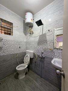 Bathroom Image of 1100 Sq.ft 2 BHK Independent House for rent in Kadubeesanahalli Bengaluru for Rs. 45000