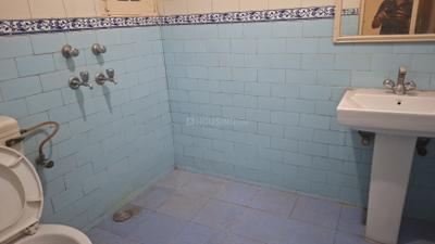 Image of 1400 Sq.ft 3 BHK Apartment / Flat for rent in Saransh Apartments, Patparganj, New Delhi for Rs. 46000