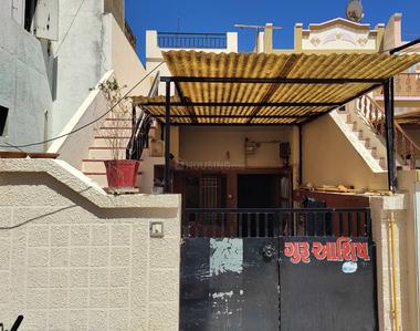 Gallery Cover Image of 610 Sq.ft 2 BHK Independent House for sale in Bhakti Nagar for Rs. 3500000