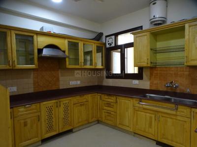 Kitchen Image of 2700 Sq.ft 3 BHK Builder Floor for rent in New Friends Colony New Delhi for Rs. 85000