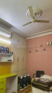 Bedroom Image of 2700 Sq.ft 4 BHK Builder Floor for sale in Vikaspuri New Delhi for Rs. 50000000